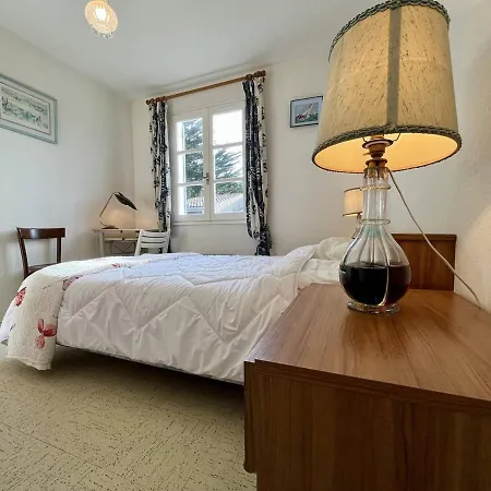Maison 5 Pieces Pres De La Plage, Jardin Clos, 8 Couchages - - Fr-1-246a-175 Holiday home Saint-Georges-d'Oleron